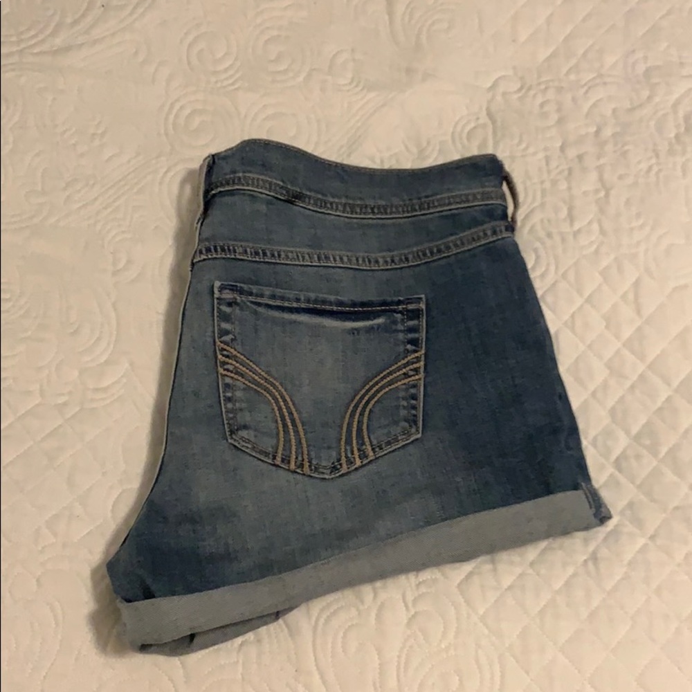 Hollister shorts